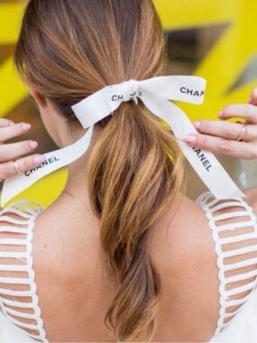 CHANEL White Logo Ribbon Bow Hair Tie